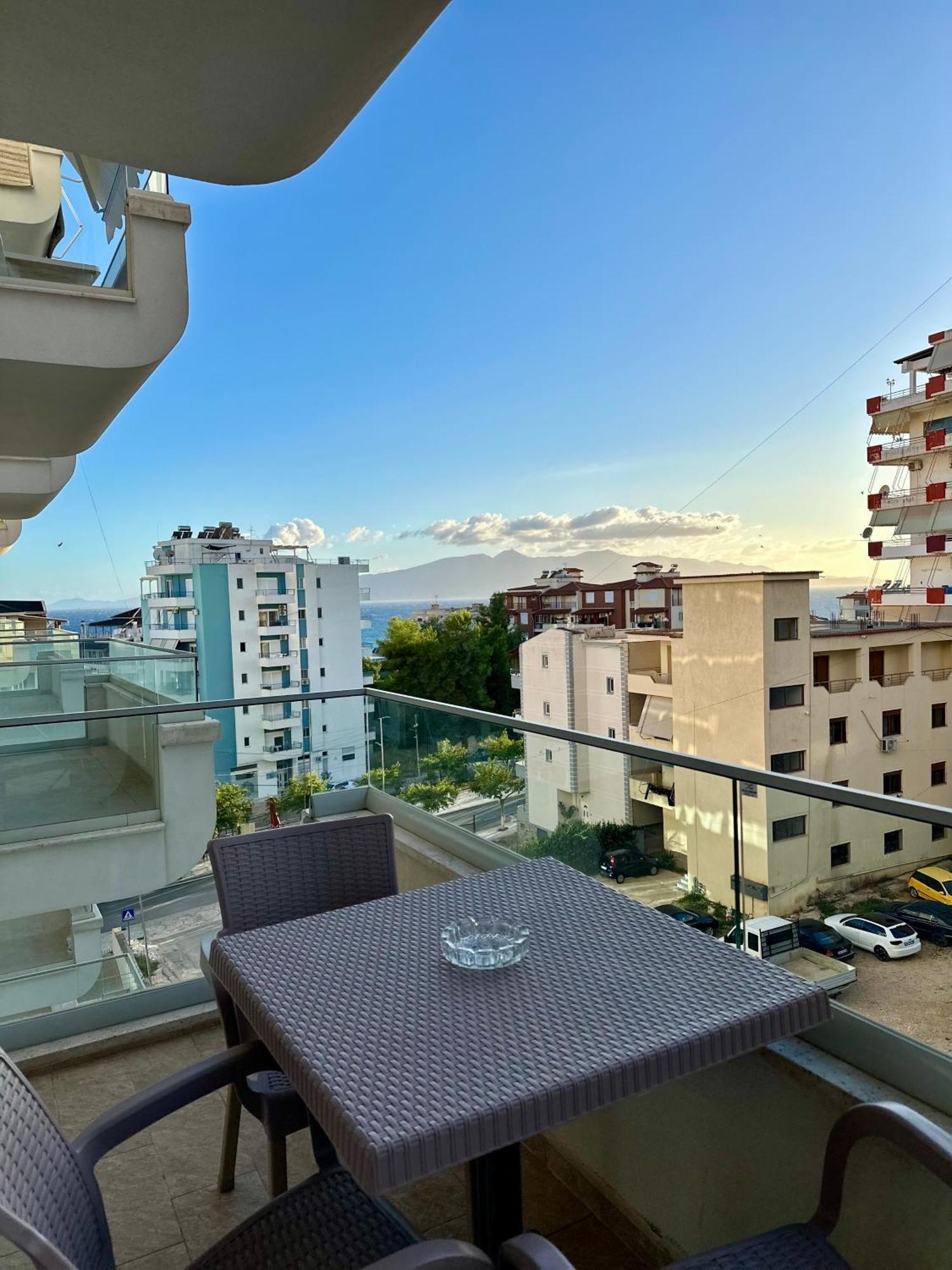 Kay Terraces Apartment *